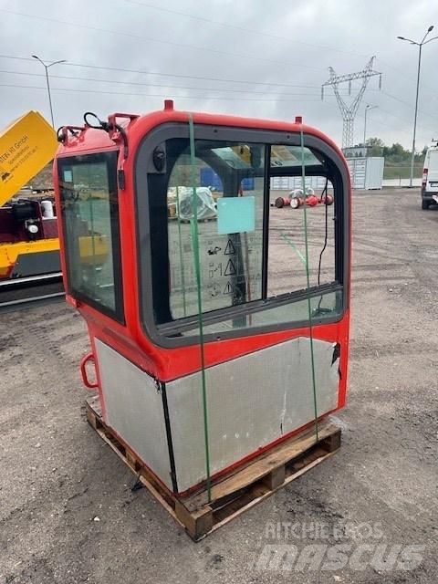 Volvo ECR 88 D Cabine si interior