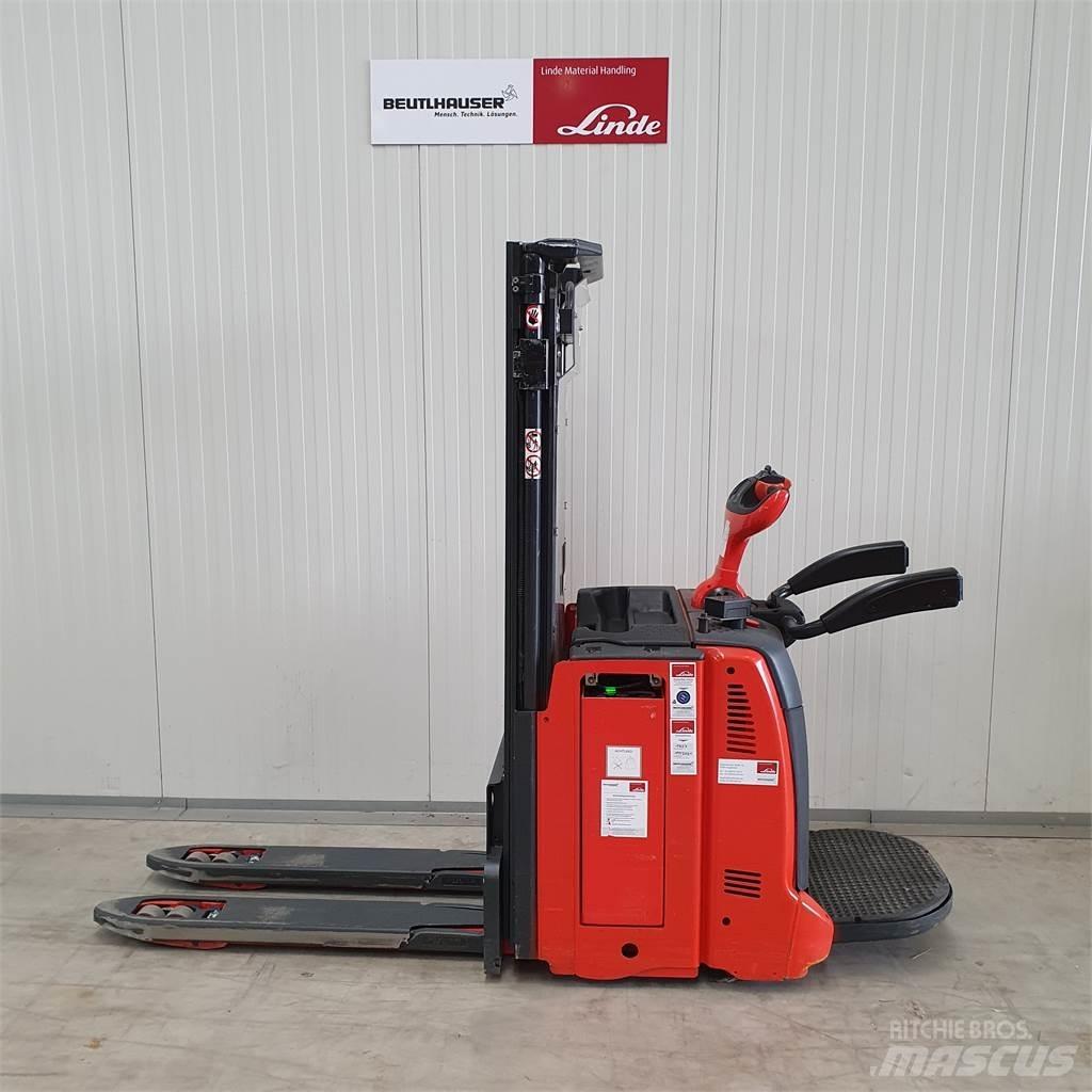 Linde D12AP Transpaleta manuala