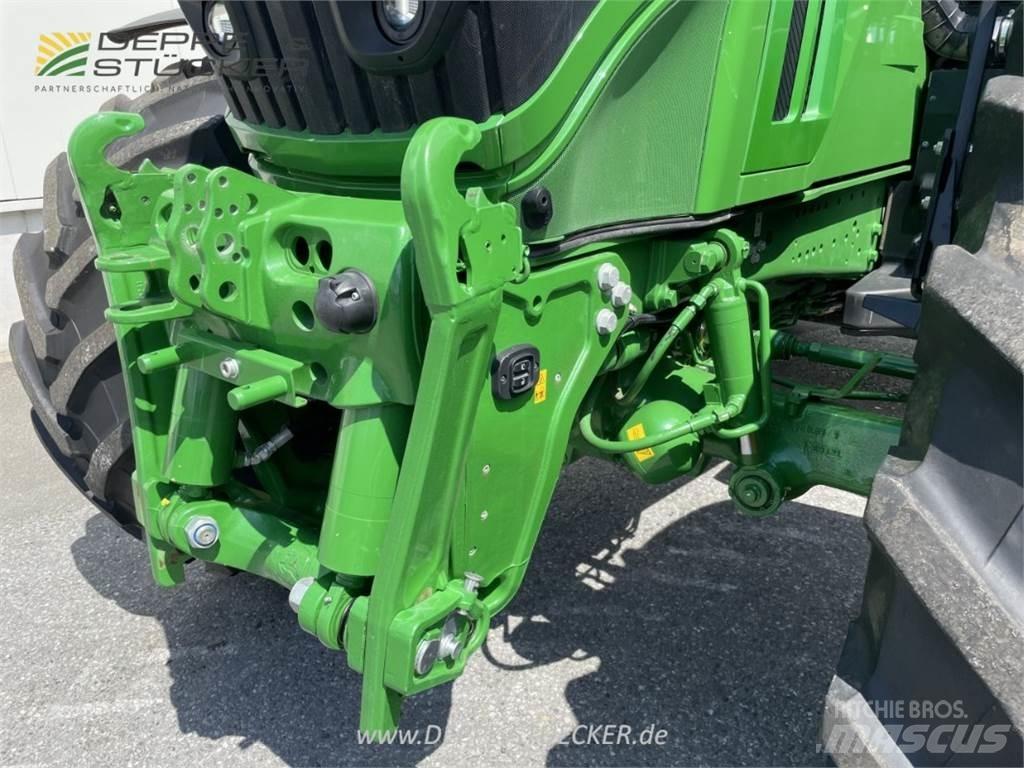 John Deere 6250R Tractoare