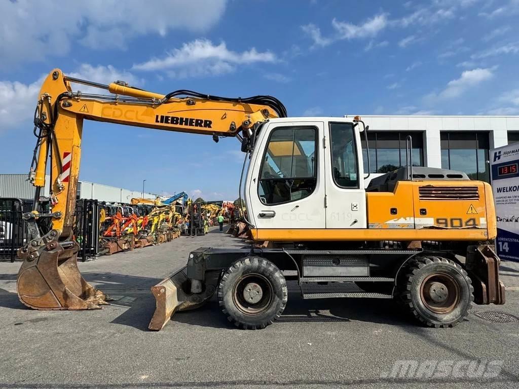 Liebherr A904C Excavatoare cu roti