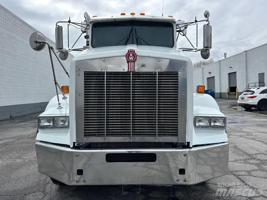 Kenworth T 800 Camion cu carlig de ridicare