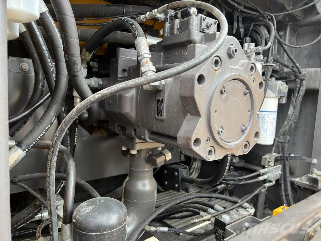 Volvo EC750E L Excavatoare pe șenile
