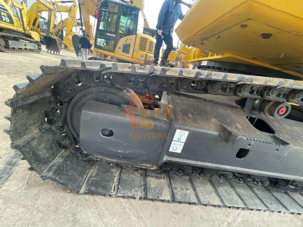 Komatsu PC 200-8 Excavatoare pe șenile
