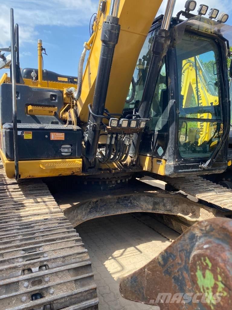 CAT 323 EL Excavatoare pe șenile
