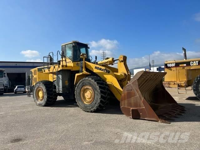 Komatsu WA 600-6 Incarcator pe pneuri