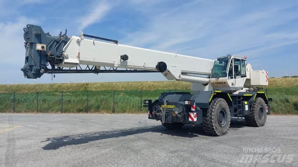 Terex A600 Macara teren accidentat