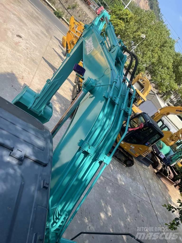 Kobelco SK130-8 Excavatoare 7t - 12t