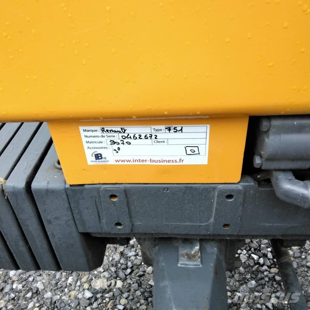 Renault 751 4s Tractoare