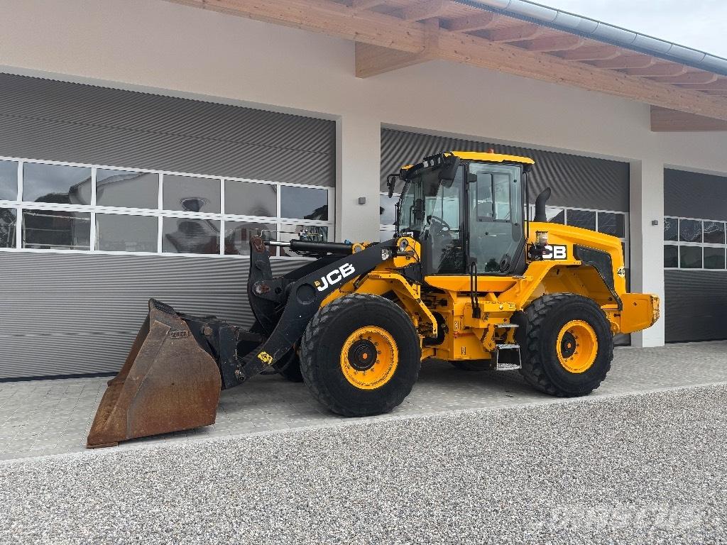 JCB 427 ZX Incarcator pe pneuri