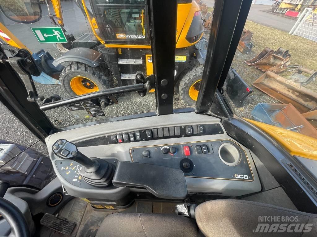 JCB 407 Incarcator pe pneuri