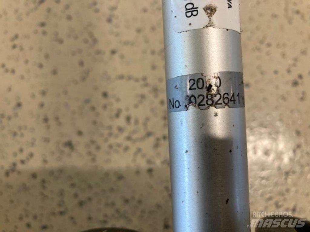 Dolmar LT-246.4 Ferastrau pe benzina si ferastraie de curatare