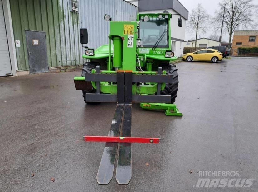 Merlo P 40.17 Stivuitoare telescopice