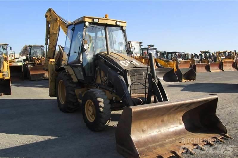 CAT 424D Buldoexcavatoare