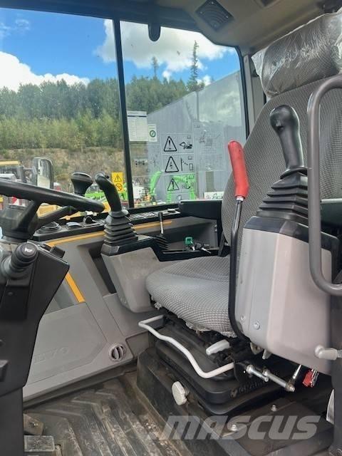 Volvo EW 60 E Excavatoare cu roti