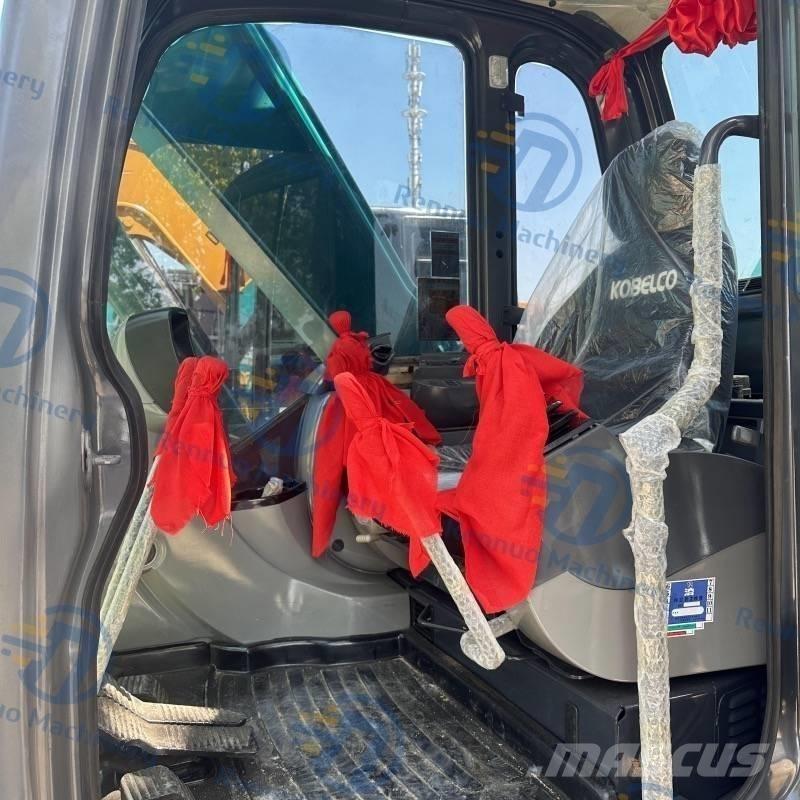 Kobelco SK75 Excavatoare pe șenile
