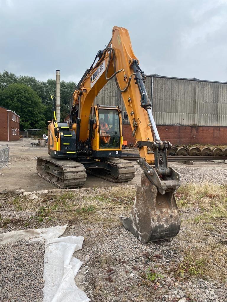 Hyundai HX130LCR Excavatoare pe șenile

