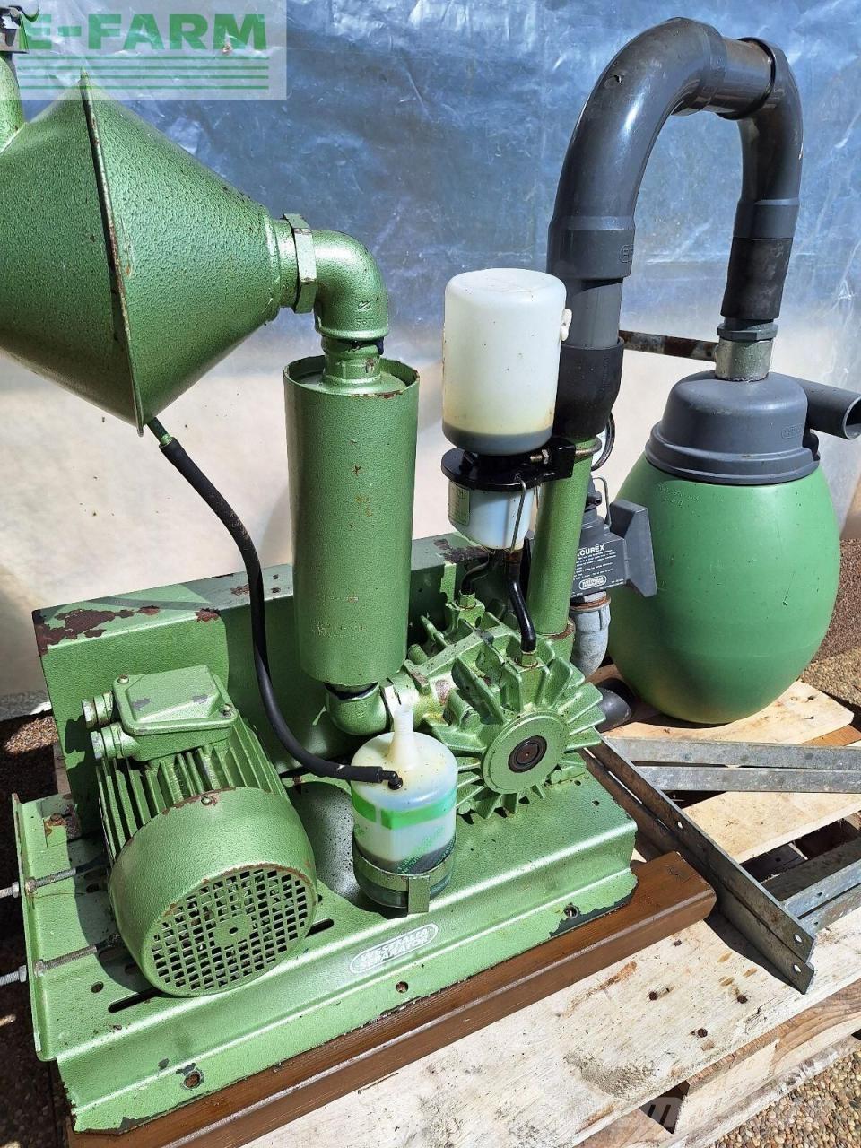 New Holland td5.85 Tractoare