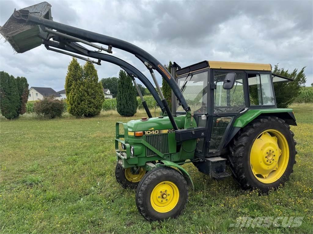 John Deere 1040 S Tractoare