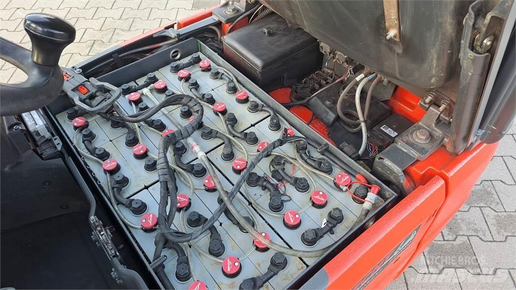 Linde E16C Stivuitor electric