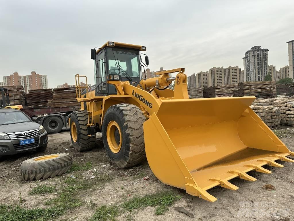 LiuGong 856H Incarcator pe pneuri