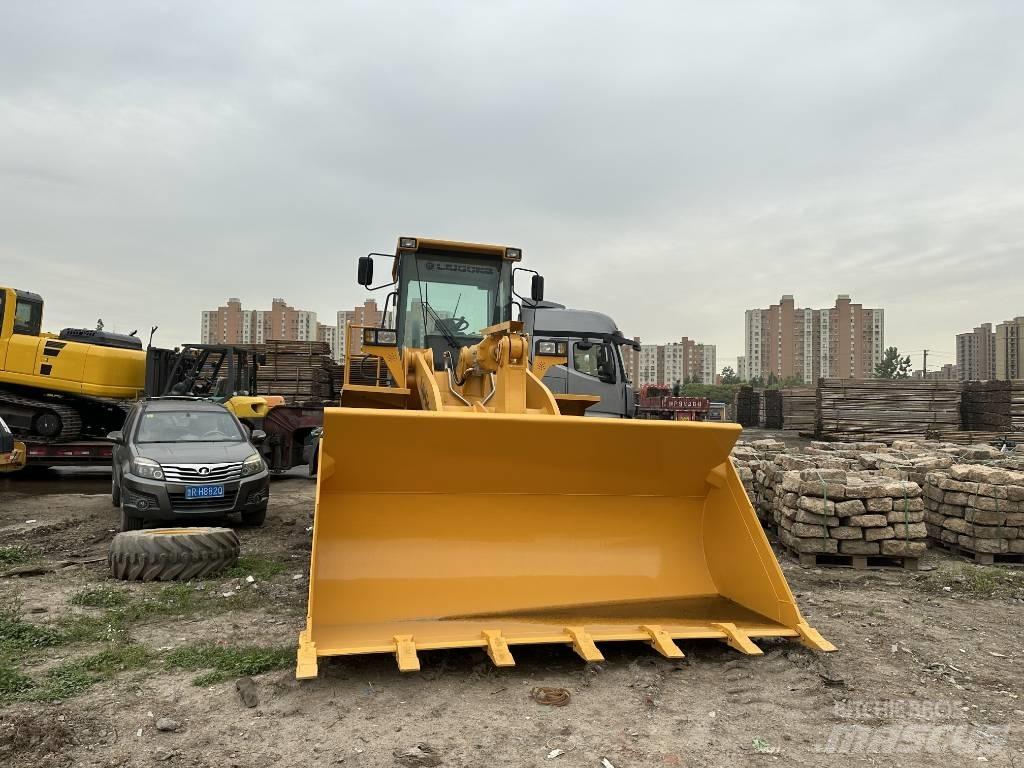 LiuGong 856H Incarcator pe pneuri