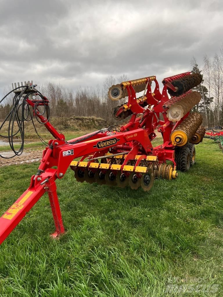 Väderstad Carrier820 Grape cu disc