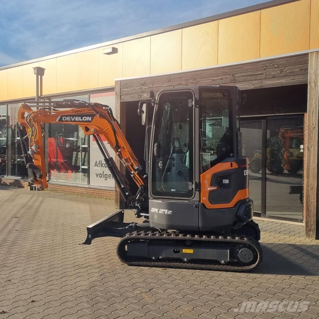  Delevon DX27-Z Mini excavatoare < 7t
