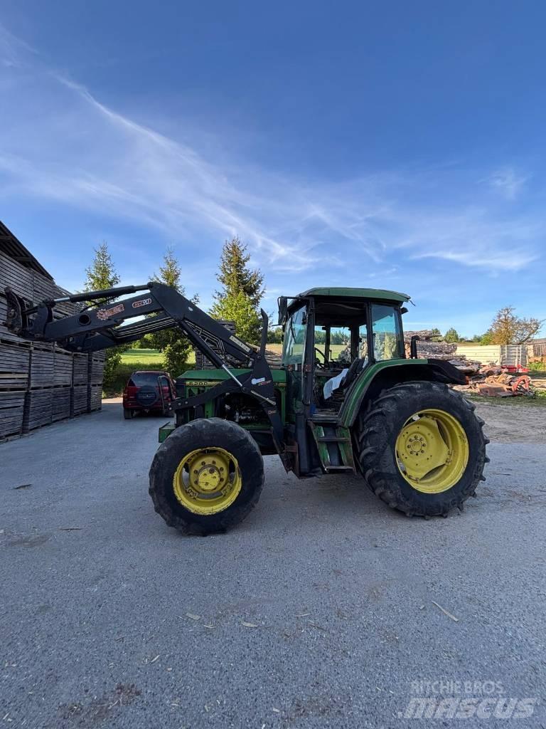 John Deere 6200 Tractoare