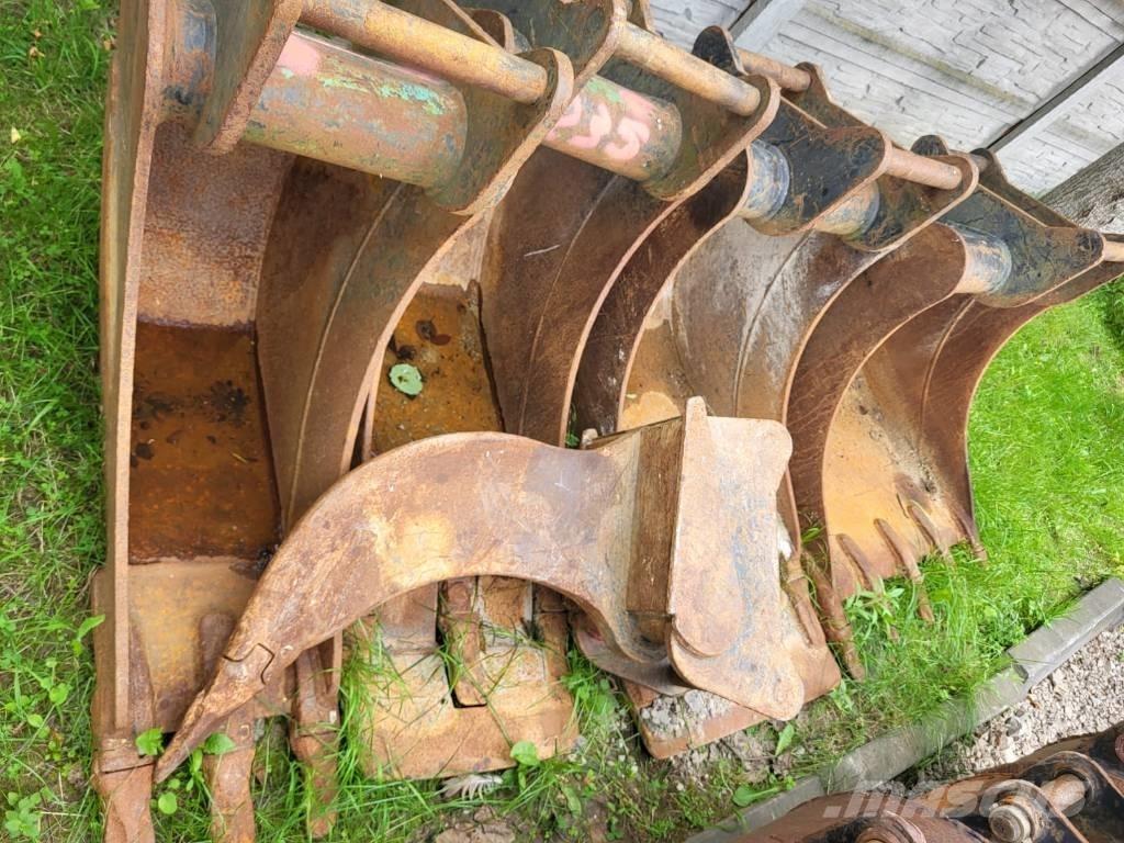 Komatsu PW110 Excavatoare cu roti