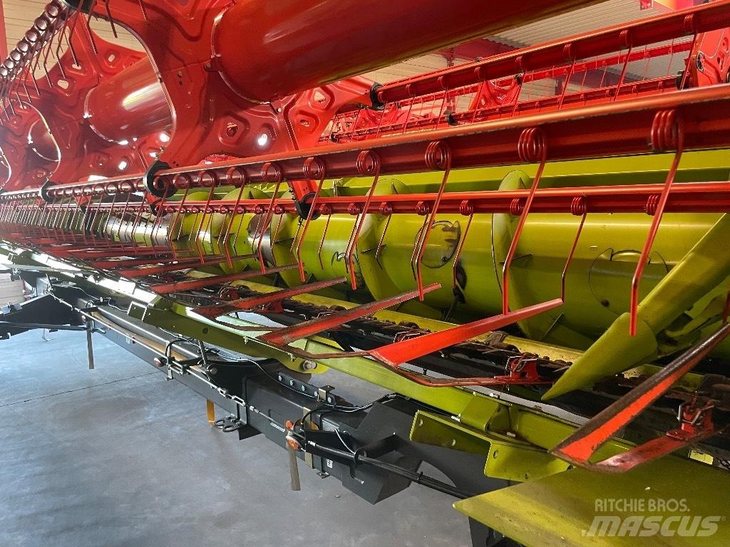CLAAS Lexion 6700 Combine de secerat