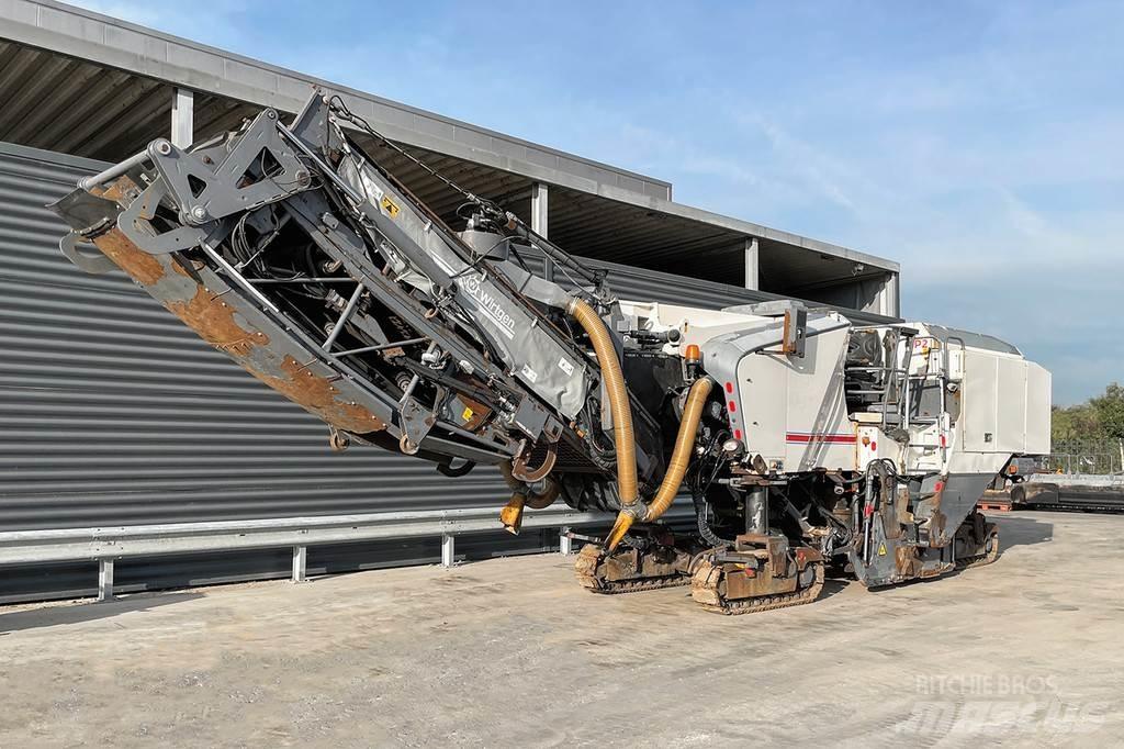 Wirtgen W 210 Utilaje asfalt cu freze reci