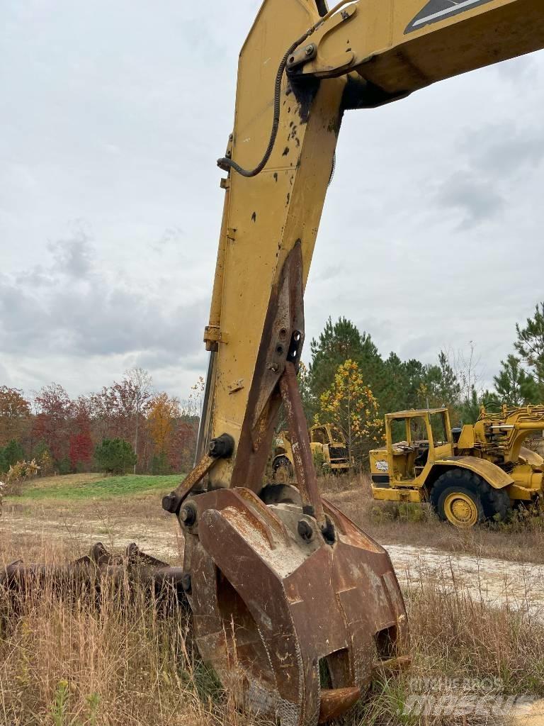CAT 325 CL Excavatoare pe șenile
