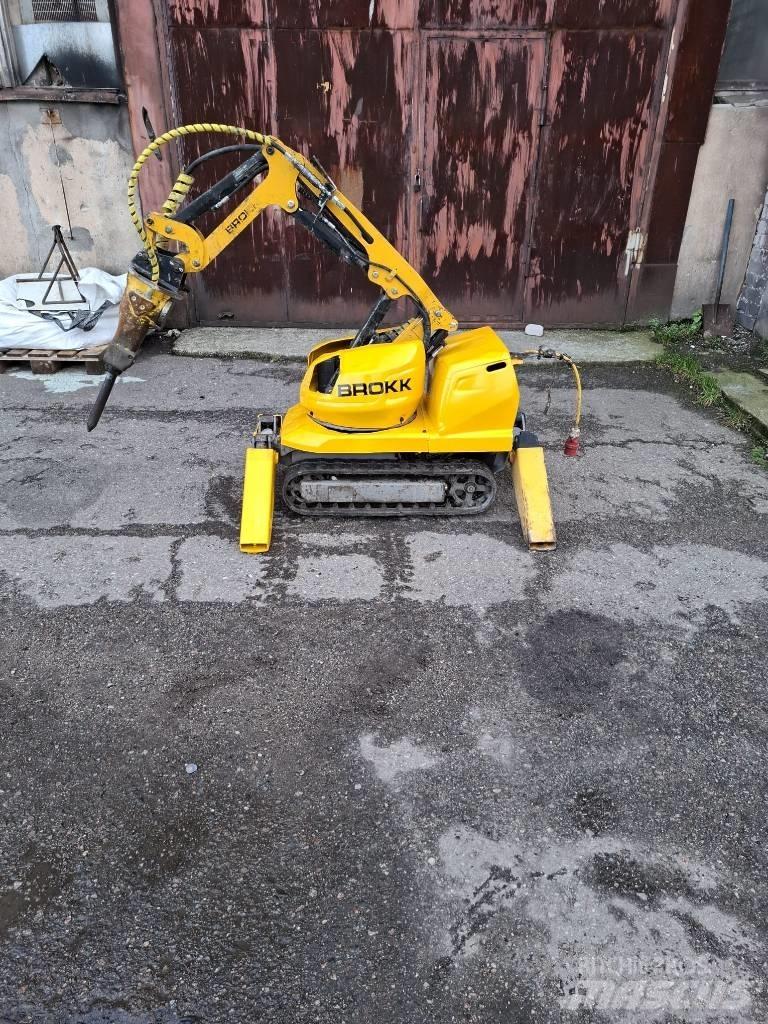 Brokk 60 Excavatoare de demolare
