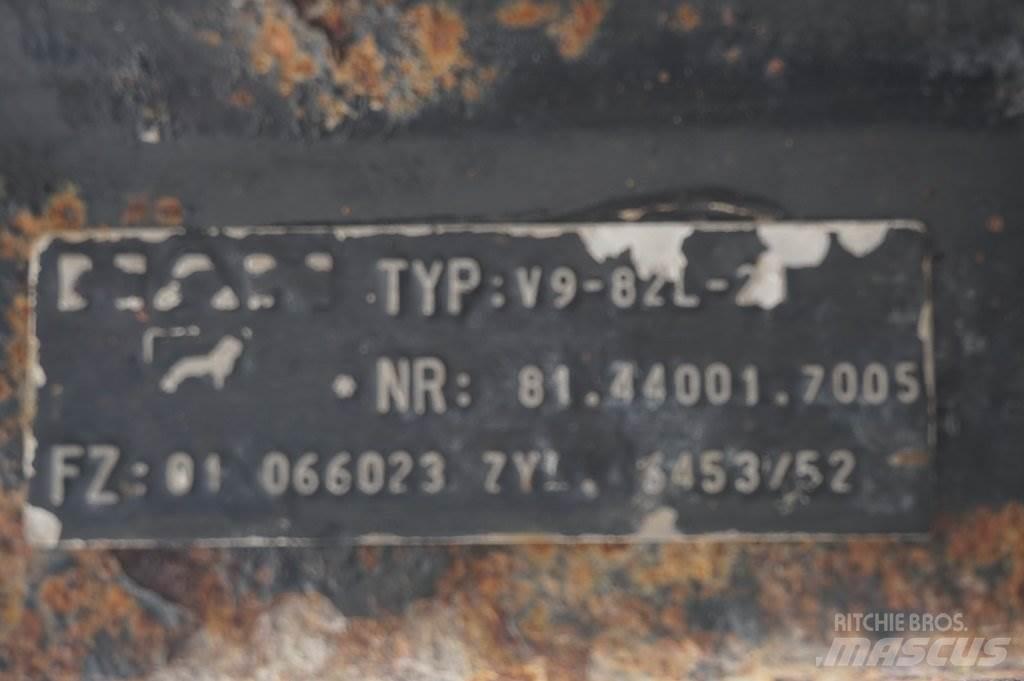 MAN V9-82L-21 Axe