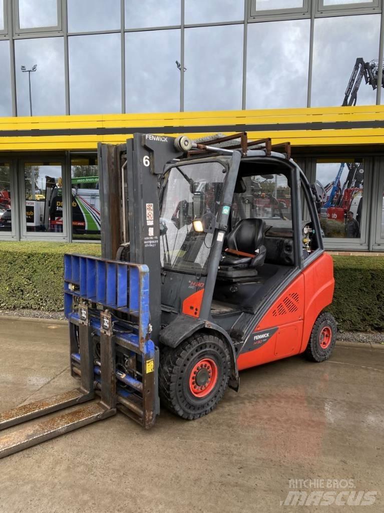 Linde H 30 CNG-02 Stivuitor GPL
