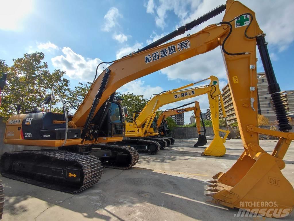 CAT 320D2 Excavatoare 7t - 12t