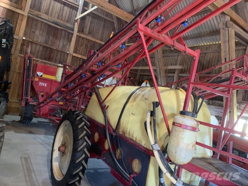 Hardi TZY 2400 Tractoare agricole sprayers