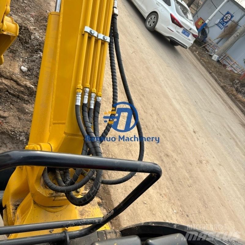 Komatsu PC35MR Mini excavatoare < 7t