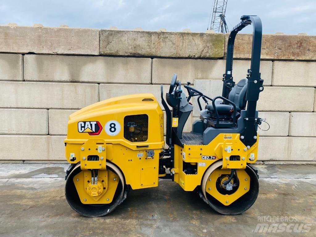 CAT CB 2.7 Cilindri compactori dubli