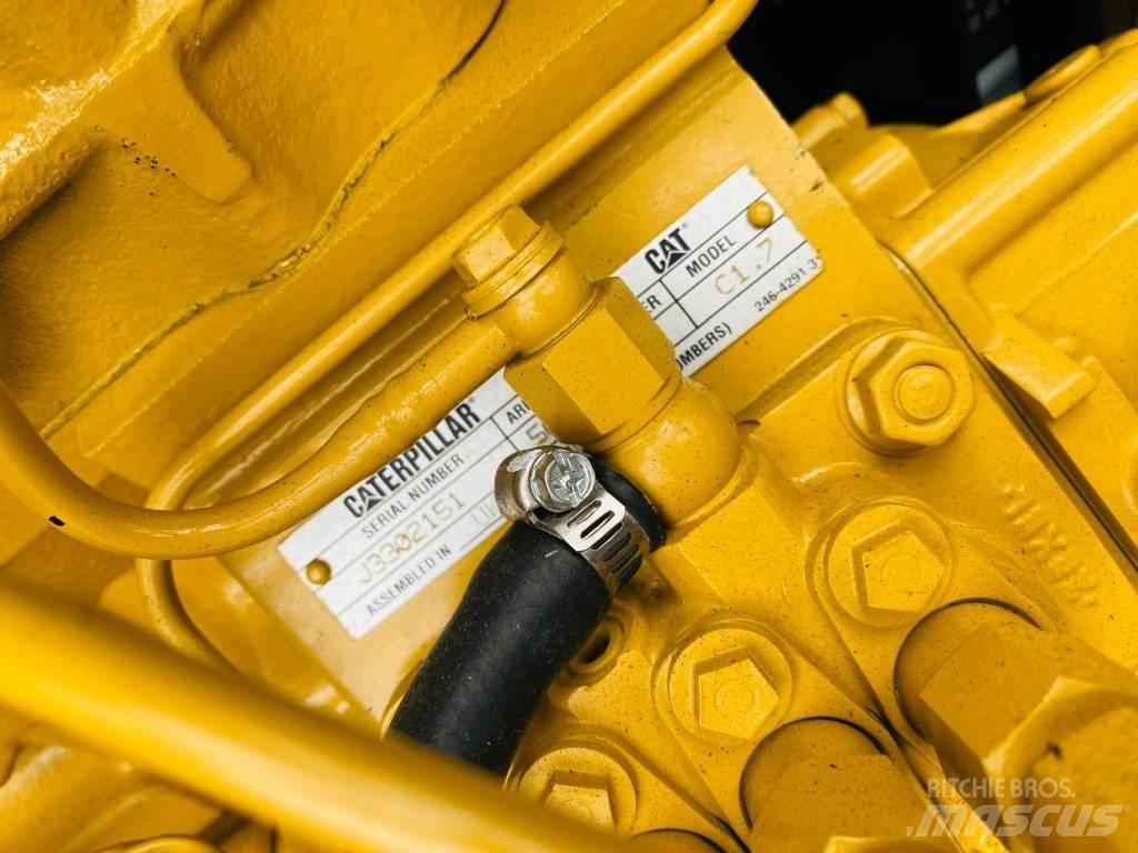 CAT CB 2.7 Cilindri compactori dubli