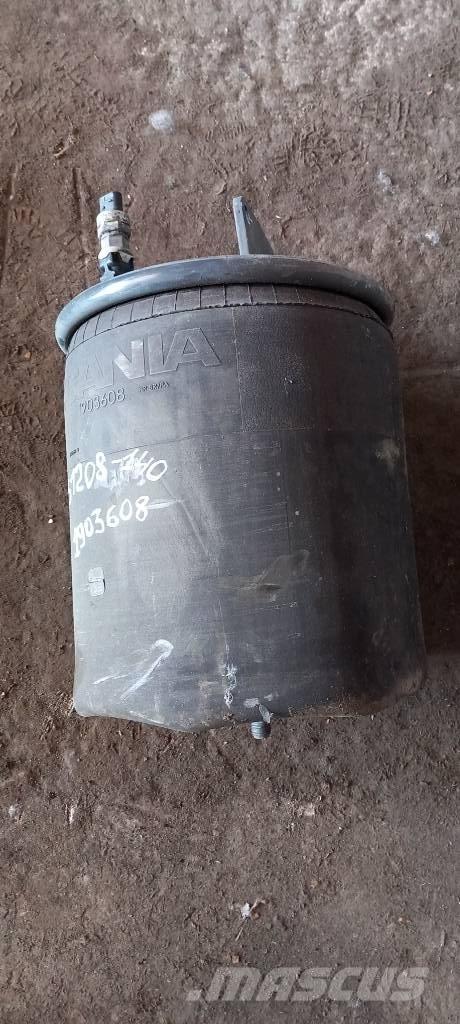 Scania 94 D. 1903608 Axe