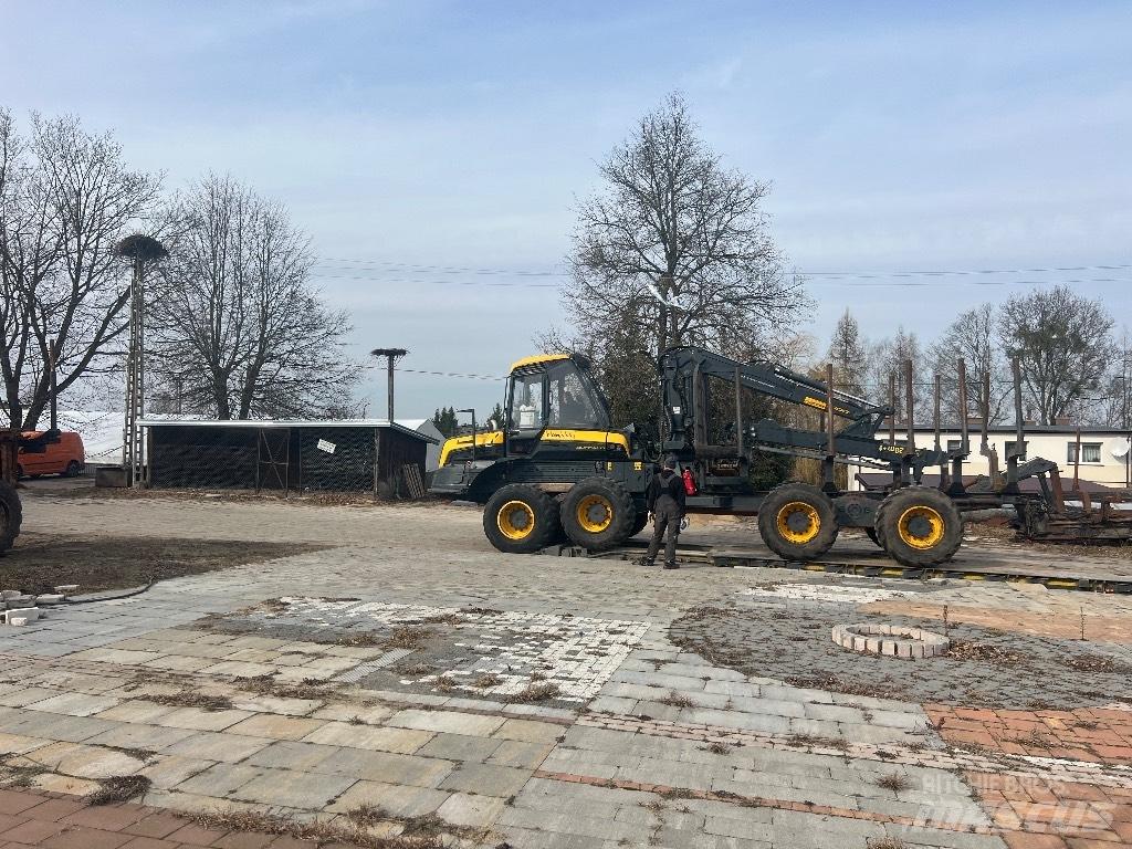 Ponsse Buffalo Transportoare