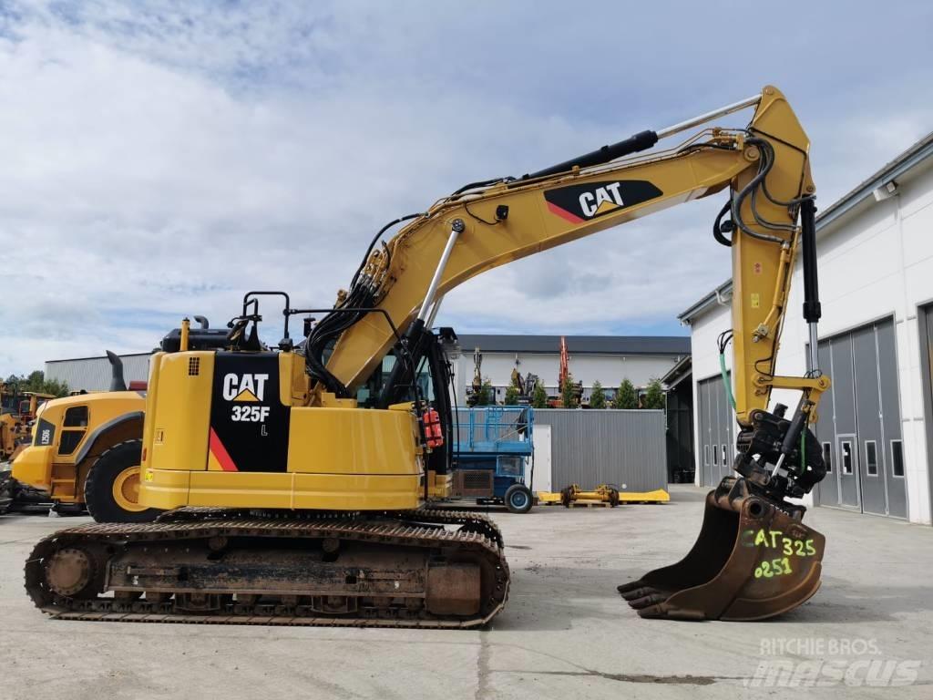 CAT 325FL CR Excavatoare pe șenile
