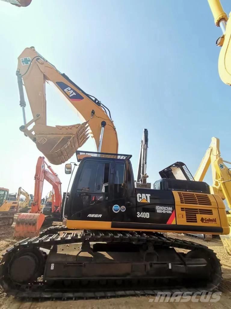 CAT 340 D L Excavatoare pe șenile
