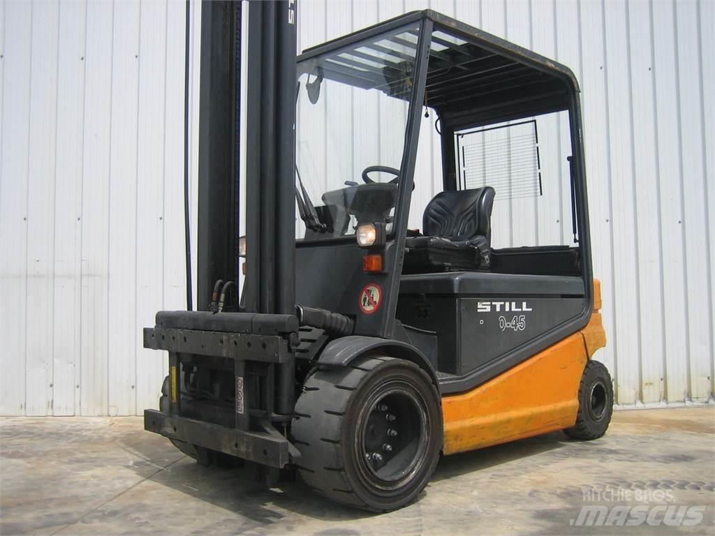 Still R60 45 Stivuitor electric
