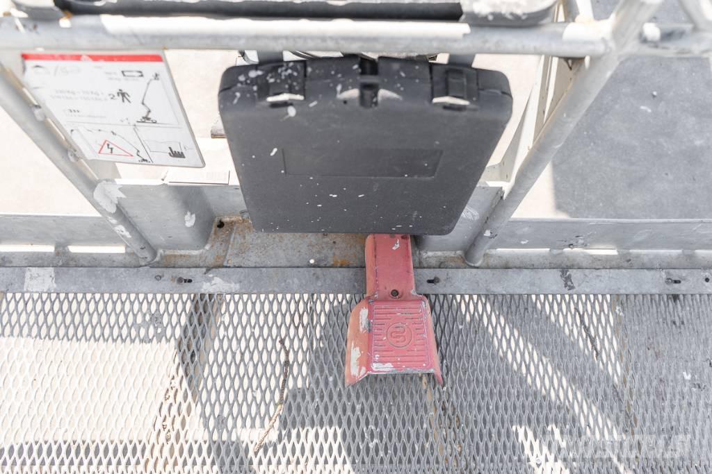 Manitou 180 ATJ Nacele cu brat articulat