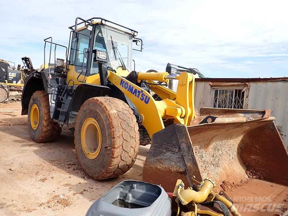 Komatsu WA380-8 Incarcator pe pneuri