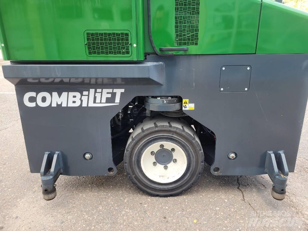 Combilift C 4000 Stivuitoare cu patru brate