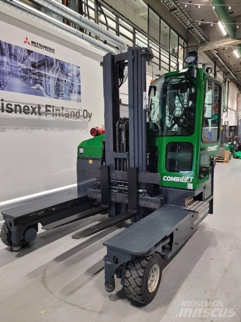 Combilift C 4000 Stivuitoare cu patru brate