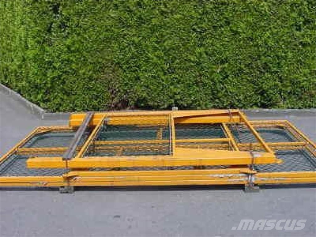  Anhängeraufbau Utilaje agricole - Altele